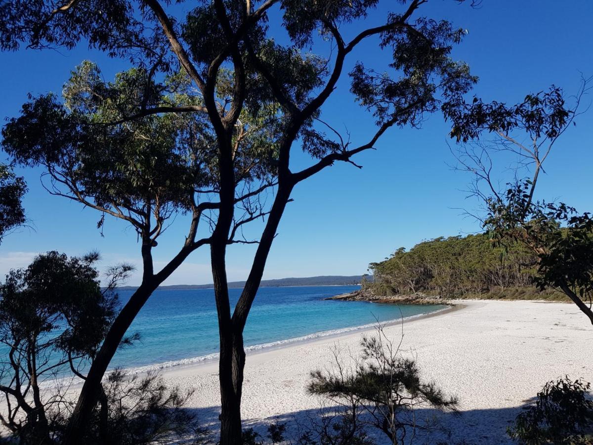 Husky 56 Beachfront Villa'S - Great Location On The Beach Huskisson Exterior foto