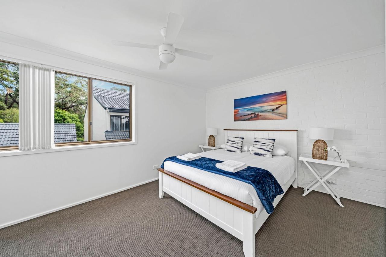 Husky 56 Beachfront Villa'S - Great Location On The Beach Huskisson Exterior foto